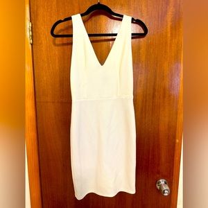NWT Alice +Olivia Off White Sleeveless Dress